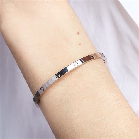 best price cartier love bracelet.